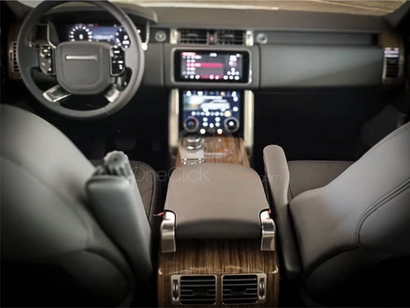 Blue Land Rover Range Rover Vogue SE 2021 for rent in Dubai 5